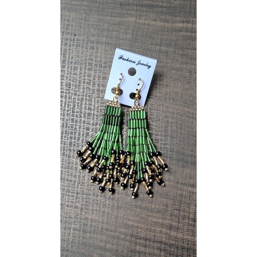 Green Beaded Dangle Earrings Fashion